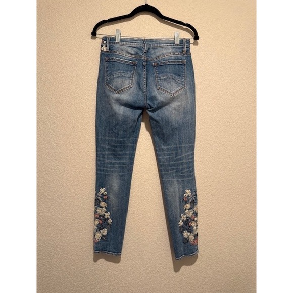 Driftwood Jackie Embroidered Floral Jeans Womens Sz 26 Slim Leg boho Denim 2143 - Picture 8 of 8